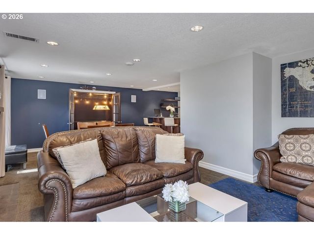 7202 Se KING Rd, Milwaukie, OR 97222