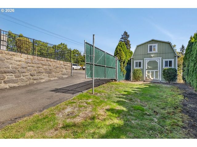 7202 Se KING Rd, Milwaukie, OR 97222