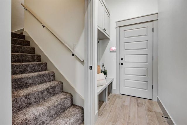 2441 Hawks Haven Drive, Guthrie, OK 73044