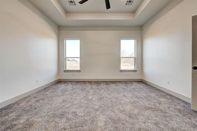 2441 Hawks Haven Drive, Guthrie, OK 73044