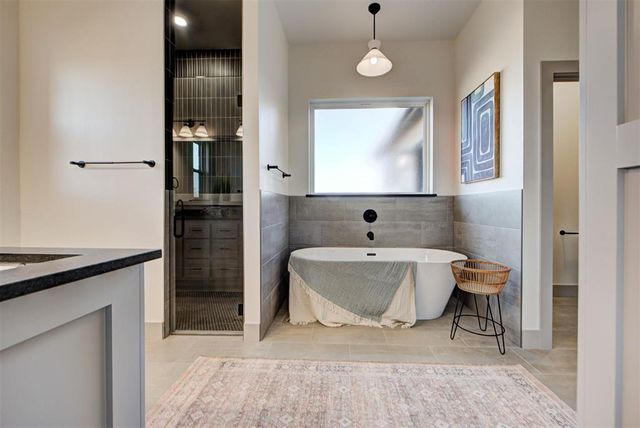 2441 Hawks Haven Drive, Guthrie, OK 73044