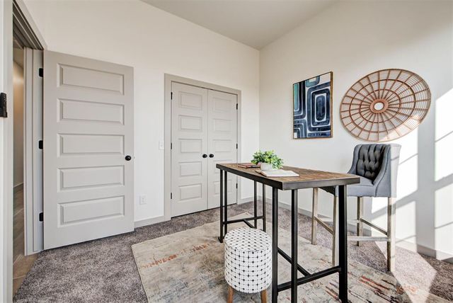 2441 Hawks Haven Drive, Guthrie, OK 73044