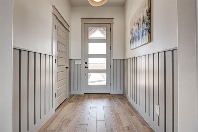 2441 Hawks Haven Drive, Guthrie, OK 73044