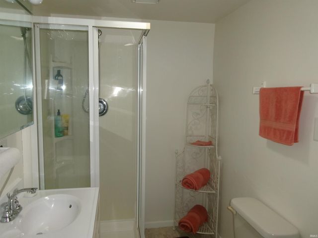 304 Holiday Drive, Attica, IN 47918