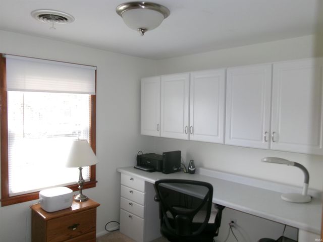 304 Holiday Drive, Attica, IN 47918