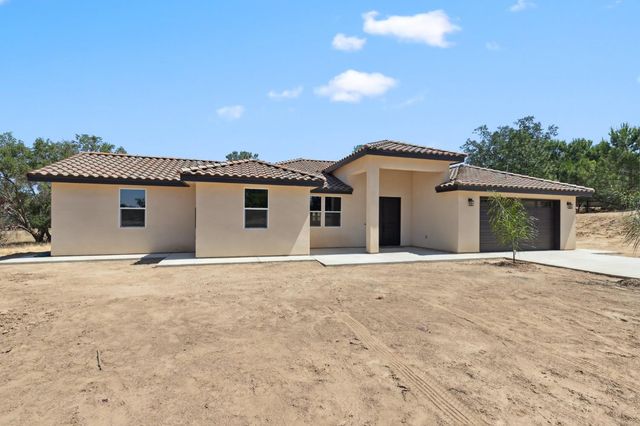 31007 Revis Road, Coarsegold, CA 93614