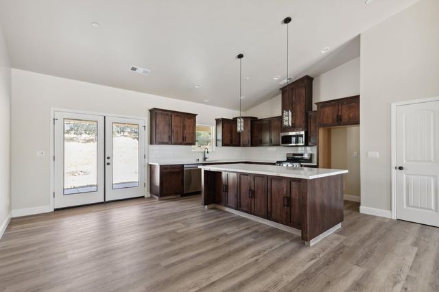 31007 Revis Road, Coarsegold, CA 93614