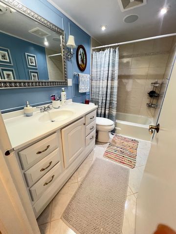 1030 S Fernandez Avenue 3N, Arlington Heights, IL 60005