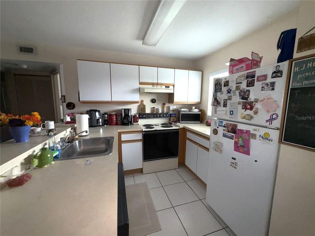 25050 SANDHILL BOULEVARD B4, Punta Gorda, FL 33983