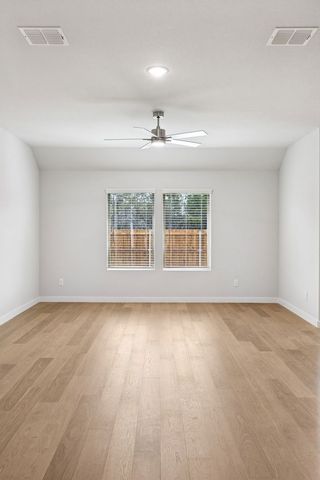 428 Hundred Acre Drive, Waxahachie, TX 75165