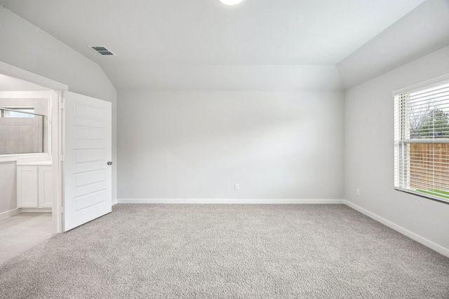 428 Hundred Acre Drive, Waxahachie, TX 75165