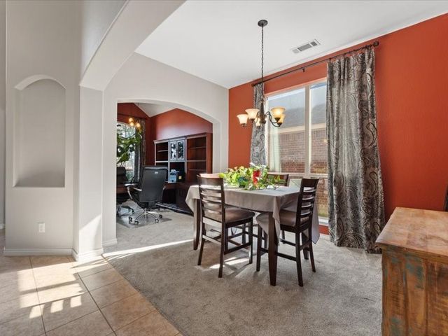 654 Plum Drive, Burleson, TX 76028