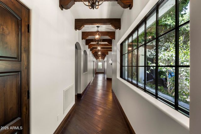 6202 E TURQUOISE Avenue, Paradise Valley, AZ 85253