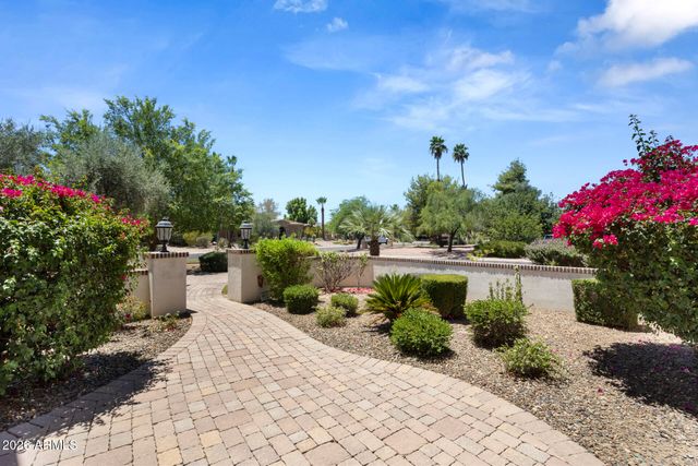 6202 E TURQUOISE Avenue, Paradise Valley, AZ 85253