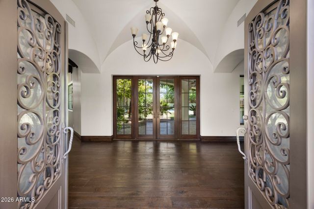 6202 E TURQUOISE Avenue, Paradise Valley, AZ 85253