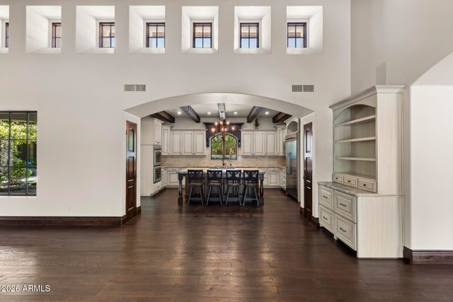6202 E TURQUOISE Avenue, Paradise Valley, AZ 85253