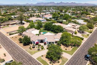 6202 E TURQUOISE Avenue, Paradise Valley, AZ 85253