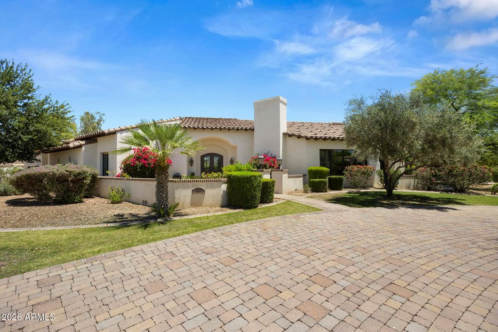 6202 E TURQUOISE Avenue, Paradise Valley, AZ 85253 — photo 4