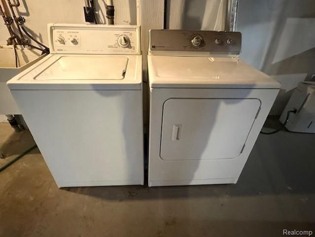 1421 E 14 Mile Road, Birmingham, MI 48009