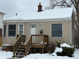 1421 E 14 Mile Road, Birmingham, MI 48009