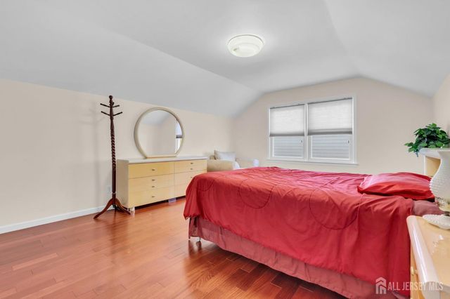 22 Ellison Avenue, Edison, NJ 08820