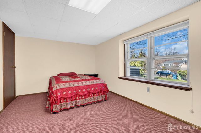 22 Ellison Avenue, Edison, NJ 08820