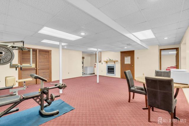 22 Ellison Avenue, Edison, NJ 08820