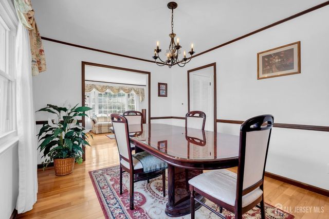 22 Ellison Avenue, Edison, NJ 08820