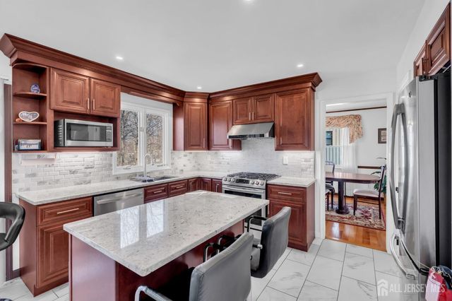 22 Ellison Avenue, Edison, NJ 08820