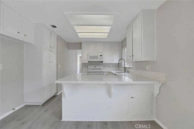3102 W Devonshire Avenue, Hemet, CA 92545
