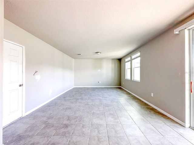 484 SUN WARBLER WAY, St Cloud, FL 34771