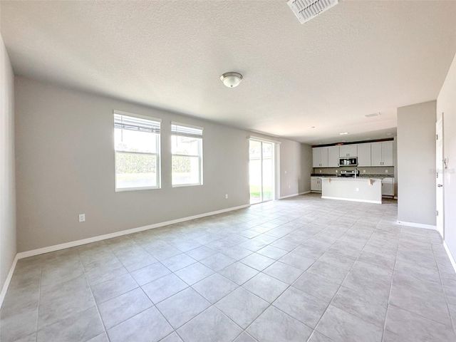 484 SUN WARBLER WAY, St Cloud, FL 34771