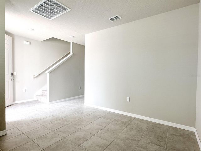 484 SUN WARBLER WAY, St Cloud, FL 34771