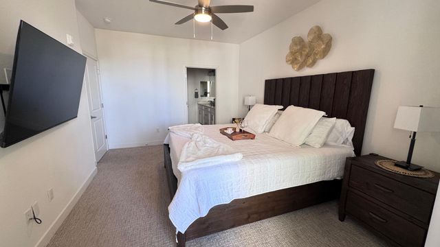 2511 W Queen Creek Road Unit 173, Chandler, AZ 85248