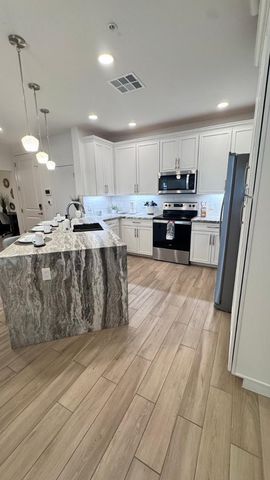 2511 W Queen Creek Road Unit 173, Chandler, AZ 85248