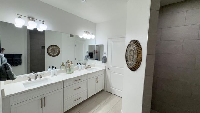 2511 W Queen Creek Road Unit 173, Chandler, AZ 85248