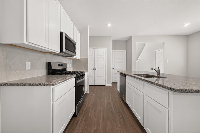15610 Coneflower Hills Drive, Houston, TX 77090