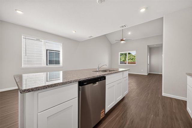 15610 Coneflower Hills Drive, Houston, TX 77090