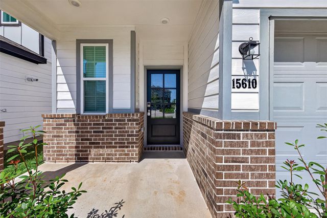 15610 Coneflower Hills Drive, Houston, TX 77090