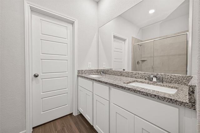 15610 Coneflower Hills Drive, Houston, TX 77090