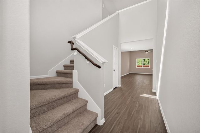 15610 Coneflower Hills Drive, Houston, TX 77090