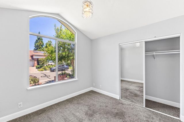 108 Burwood Way, Folsom, CA 95630