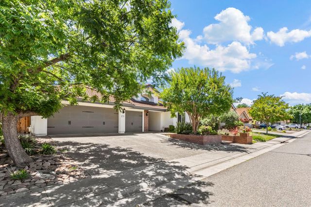108 Burwood Way, Folsom, CA 95630