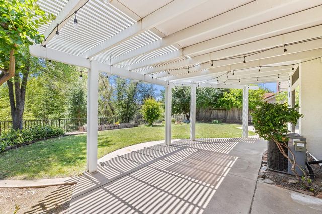 108 Burwood Way, Folsom, CA 95630