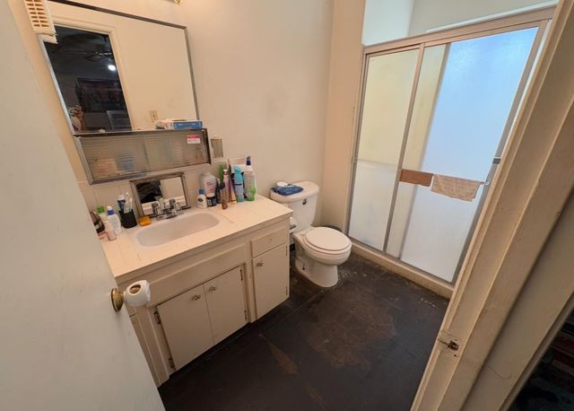 3095 W Bellaire Way, Fresno, CA 93722