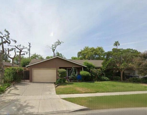 3095 W Bellaire Way, Fresno, CA 93722