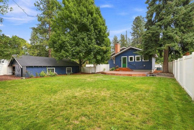 2020 S LINCOLN St, Spokane, WA 99203
