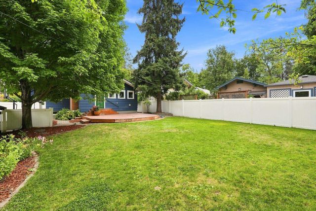 2020 S LINCOLN St, Spokane, WA 99203