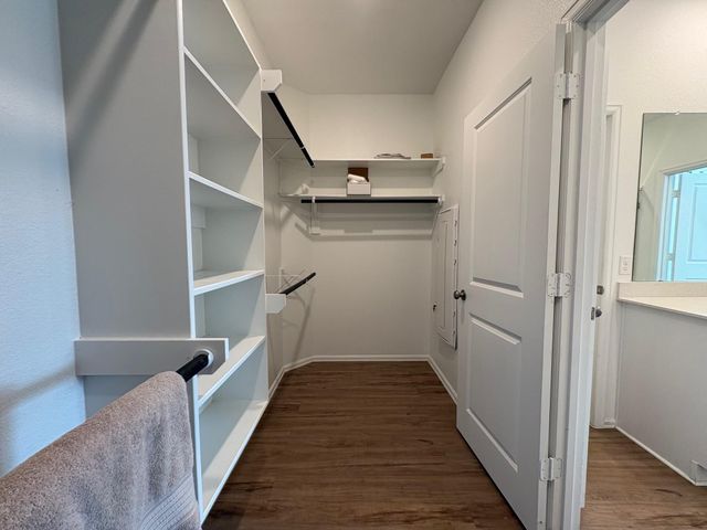 9915 Highland Harvest Drive, Baytown, TX 77521