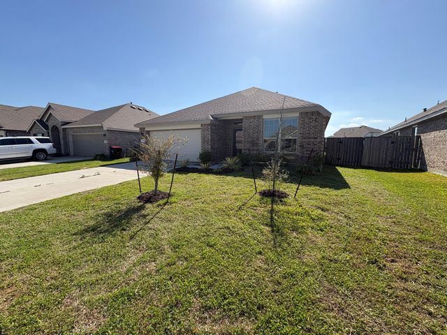 9915 Highland Harvest Drive, Baytown, TX 77521